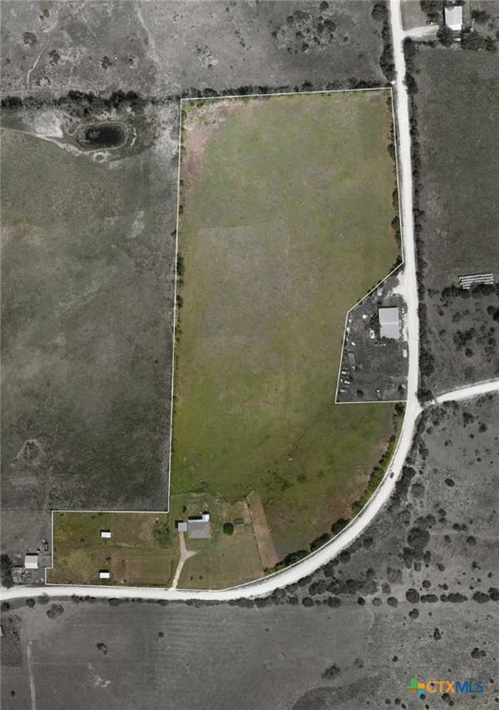 photo 2: 1860 County Road 177, Gatesville TX 76528