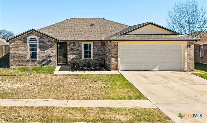 photo 1: 1305 Dixon Circle, Copperas Cove TX 76522