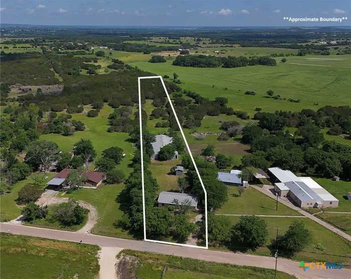 photo 2: 626 Old Pidcoke Road, Gatesville TX 76528