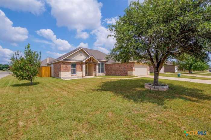 photo 2: 1220 Neuberry Cliffe, Temple TX 76502