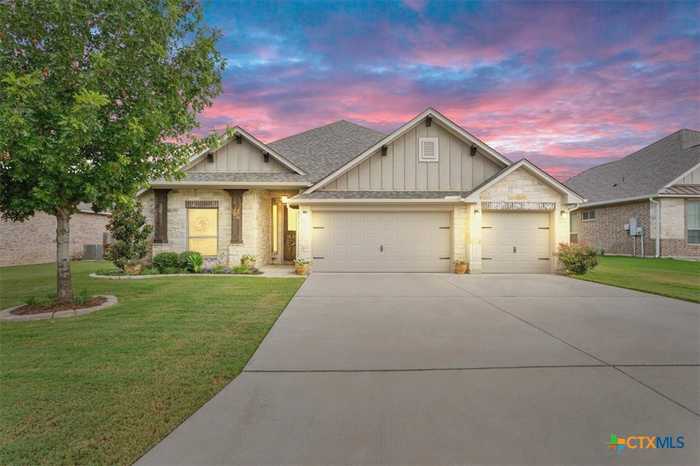 photo 1: 10707 Bryson Drive, Temple TX 76502