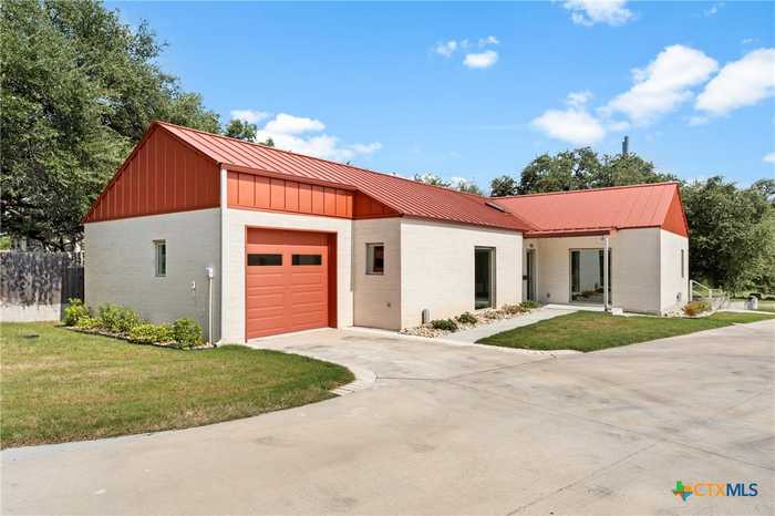 photo 2: 2826 Estate Drive, Belton TX 76513