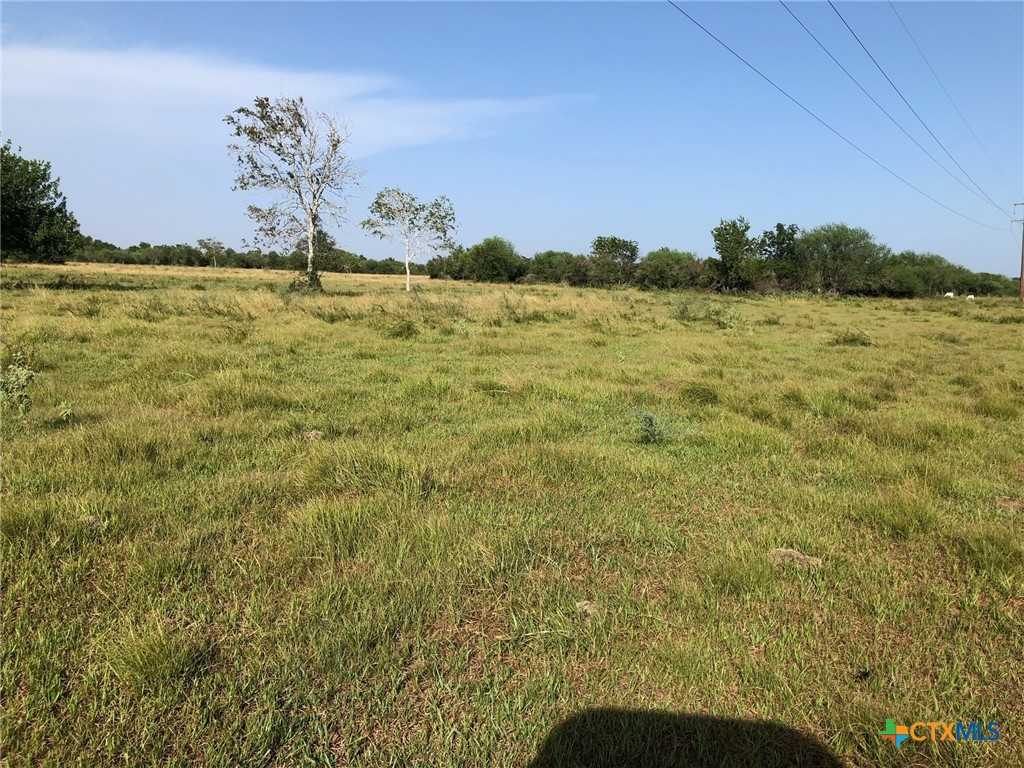 photo 2: 1810 Burroughsville Road, Victoria TX 77905