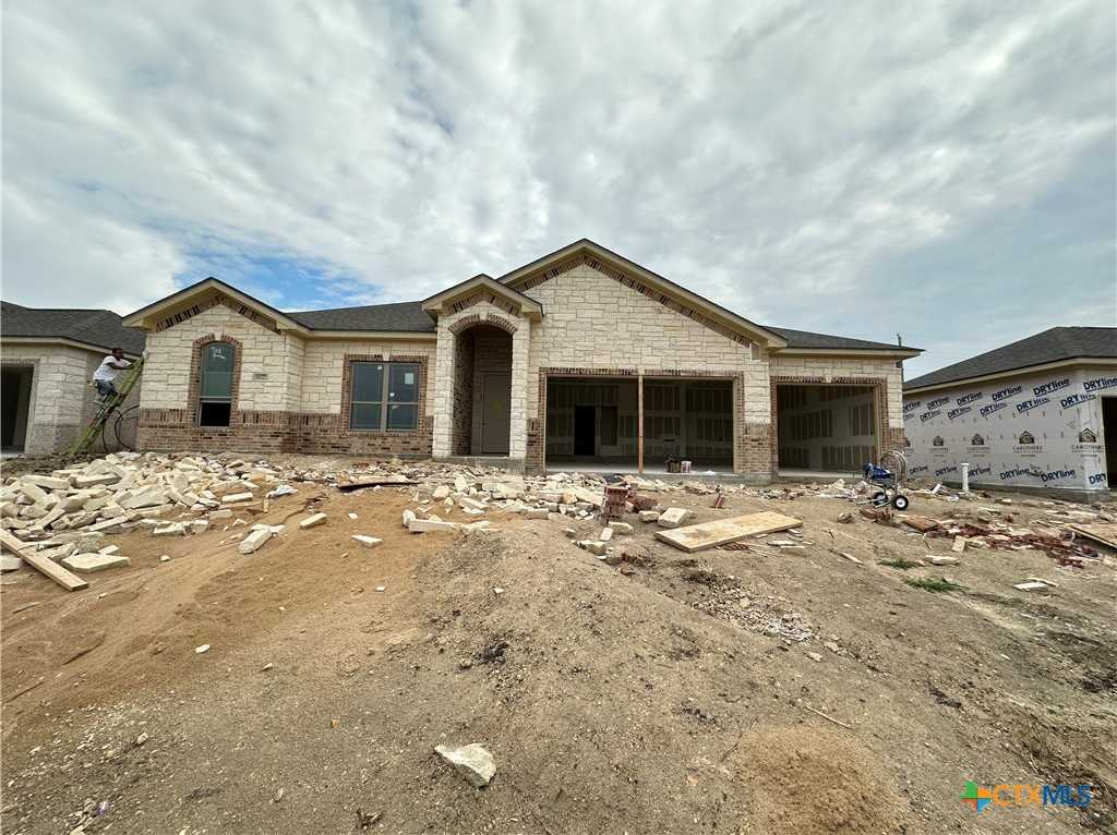 photo 1: 1027 Alice Circle, Temple TX 76502