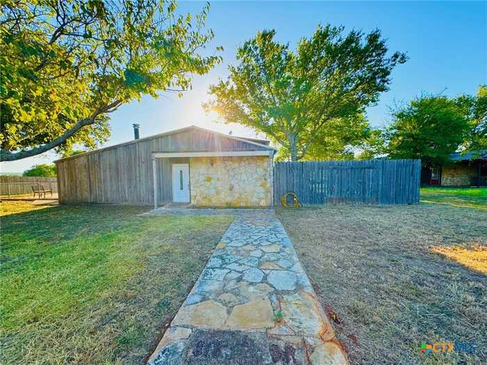 photo 1: 205 Lakewood Drive, Gatesville TX 76528