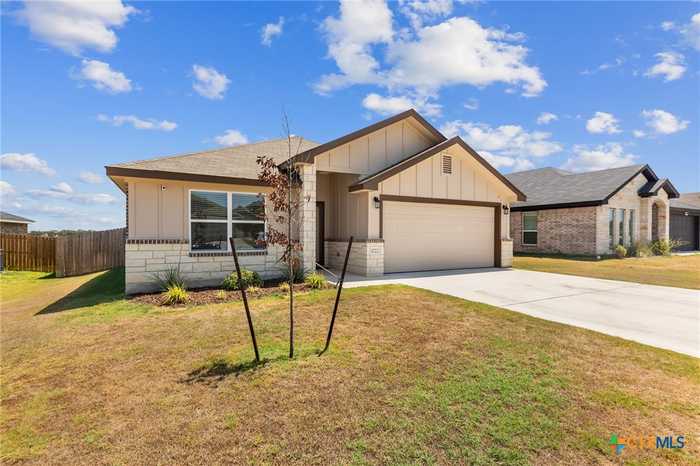 photo 2: 1722 Dryden Avenue, Copperas Cove TX 76522