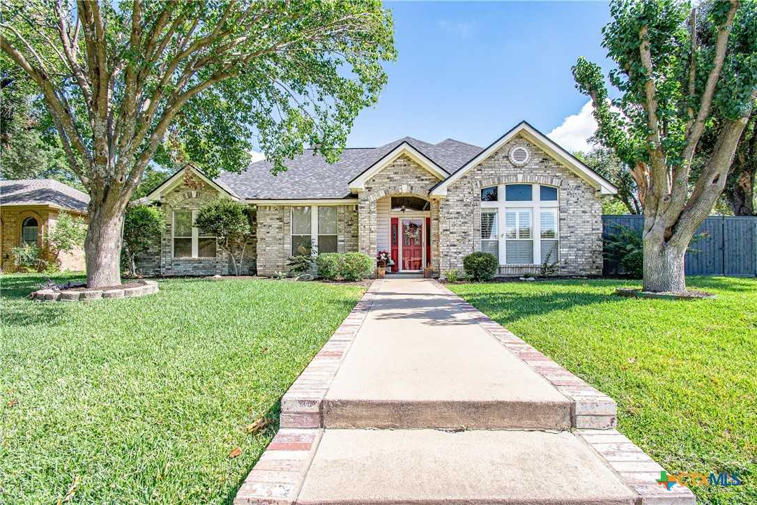 photo 1: 2702 Stratford Drive, Temple TX 76502