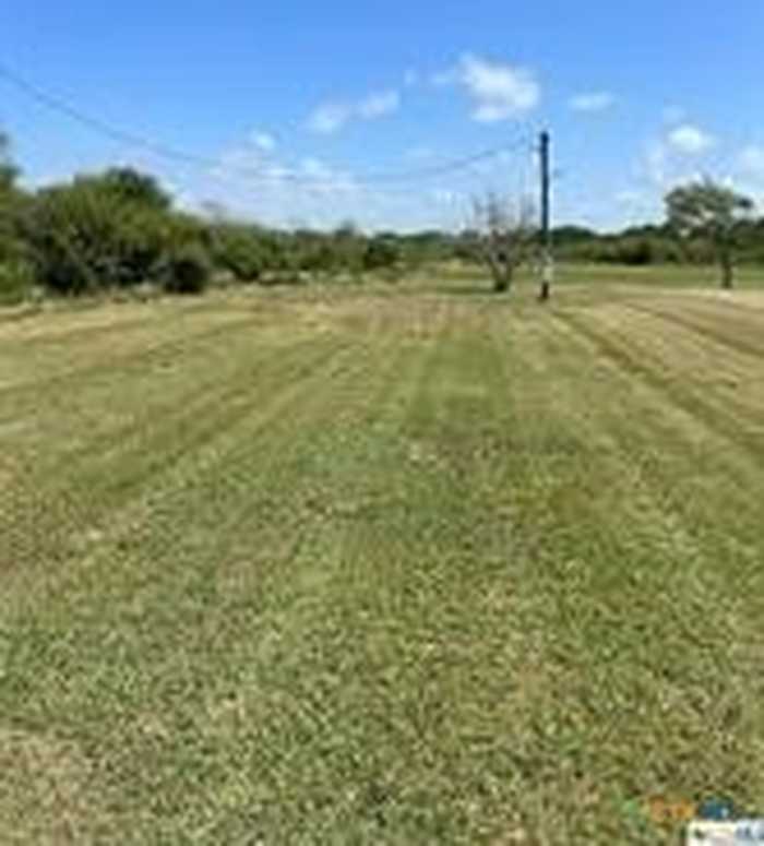 photo 1: 1504 Bill Tindall Avenue, Seadrift TX 77983