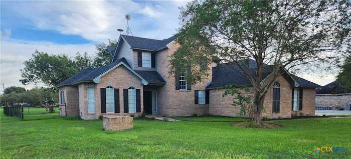 photo 2: 305 Basswood Street, Victoria TX 77904