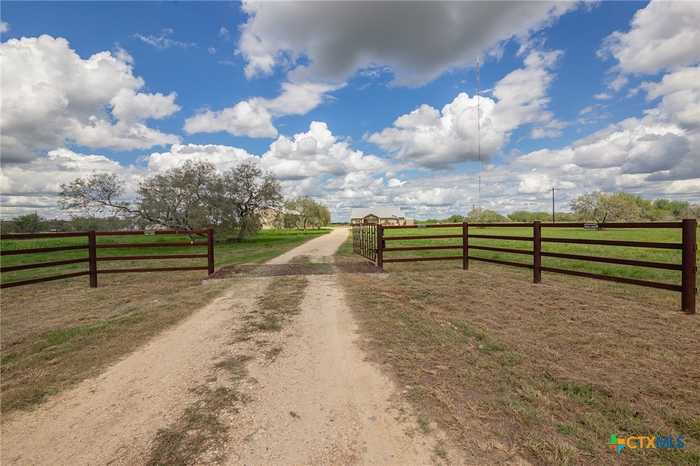 photo 2: 6719 Fm 236, Victoria TX 77905