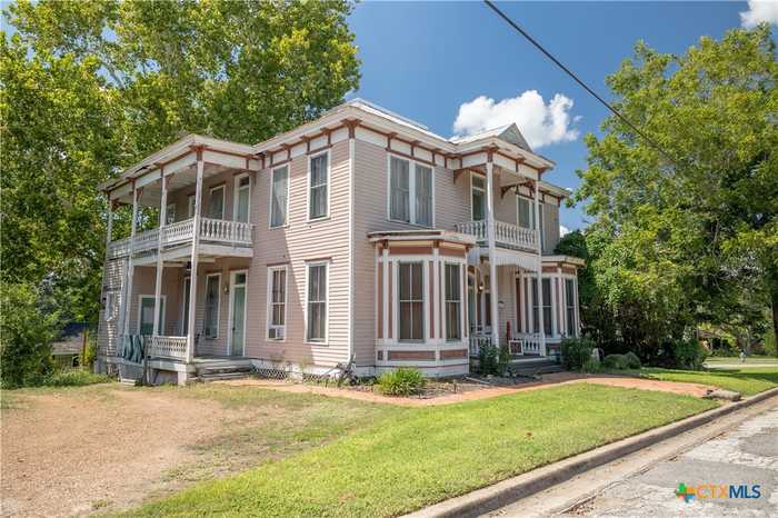 photo 1: 507 W Forrest Street, Victoria TX 77901