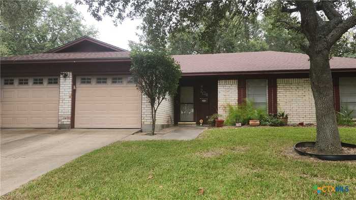 photo 1: 204 Cherokee Lane, Victoria TX 77901