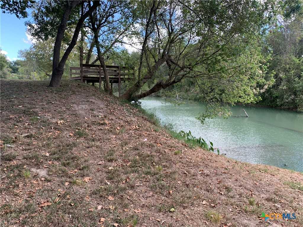 photo 1: 1365 County Road 200, Gonzales TX 78629