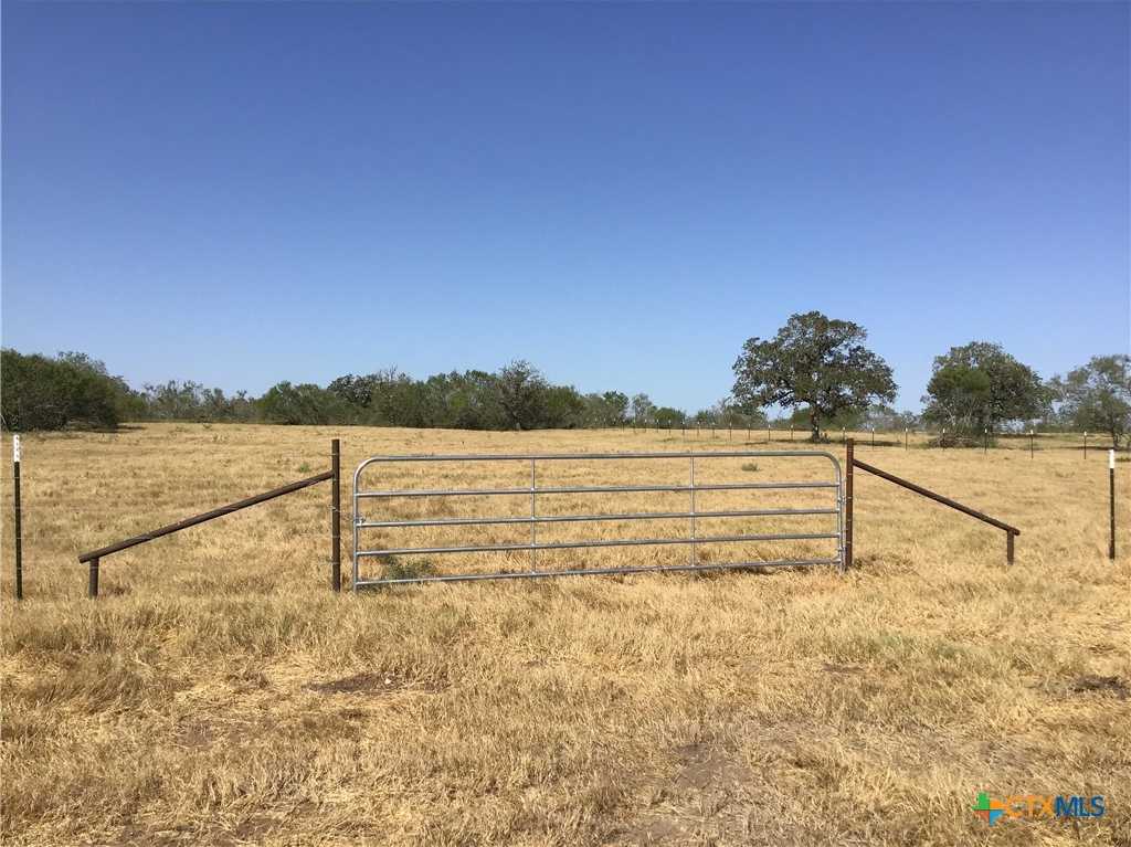 photo 1: tbd country lane pr, Gonzales TX 78629