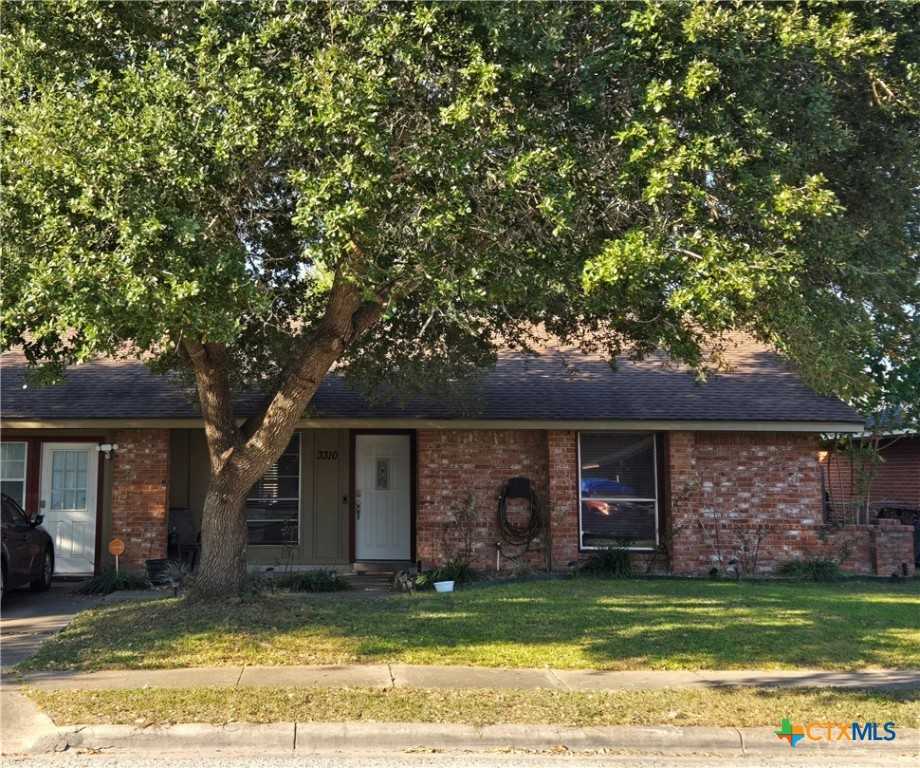 photo 1: 3310 Flamingo Drive, Victoria TX 77901