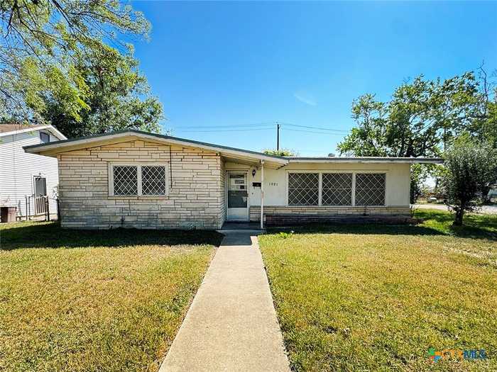 photo 1: 1901 E Guadalupe Street, Victoria TX 77901