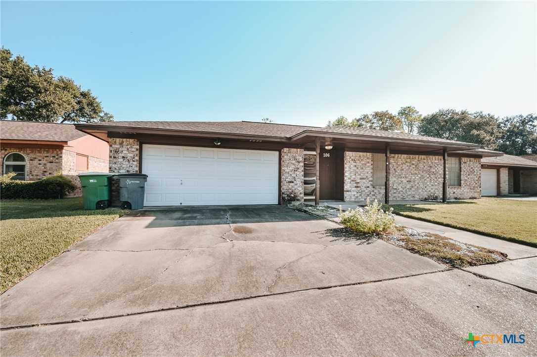 photo 3: 106 Byron Lane, Victoria TX 77901