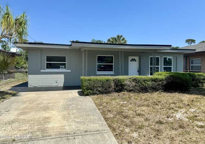 photo 1: 933 Marion Street, Daytona Beach FL 32114