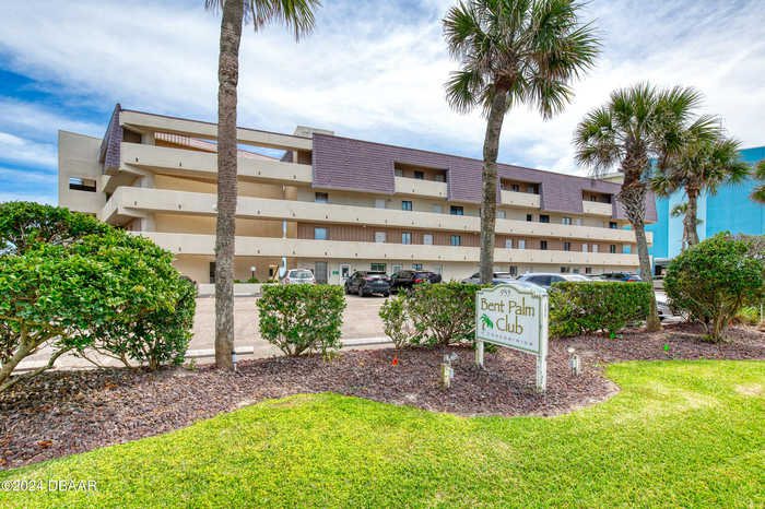 photo 1: 935 Ocean Shore Boulevard Unit 4010, Ormond Beach FL 32176