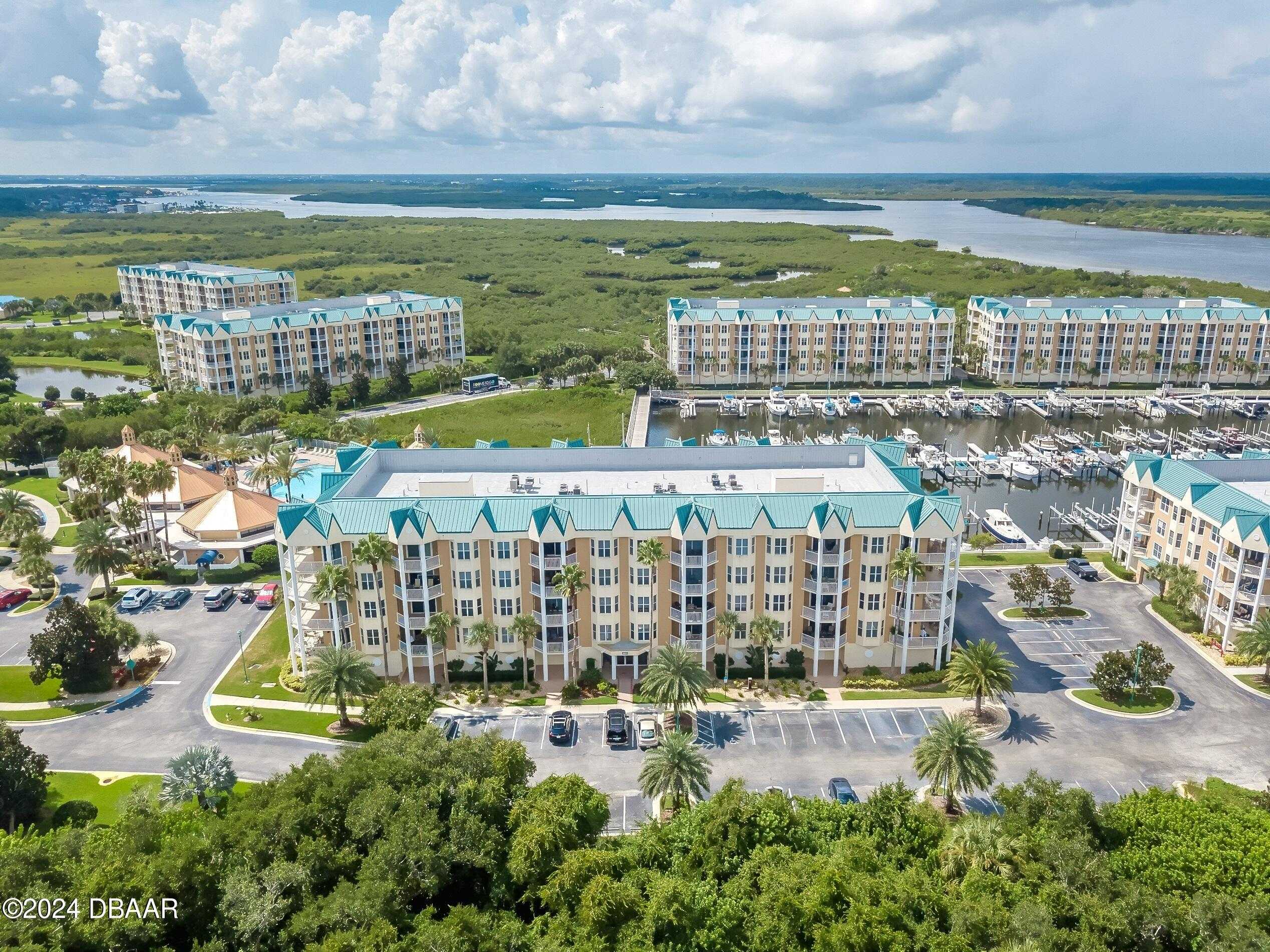 photo 1: 4623 Rivers Edge Village Lane Unit 6202, Ponce Inlet FL 32127