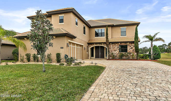 photo 1: 629 Woodbridge Drive, Ormond Beach FL 32174