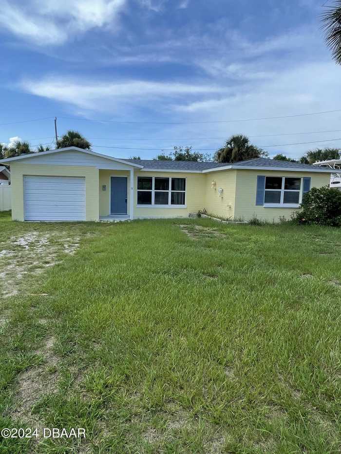 photo 1: 11 Rivocean Drive, Ormond Beach FL 32176