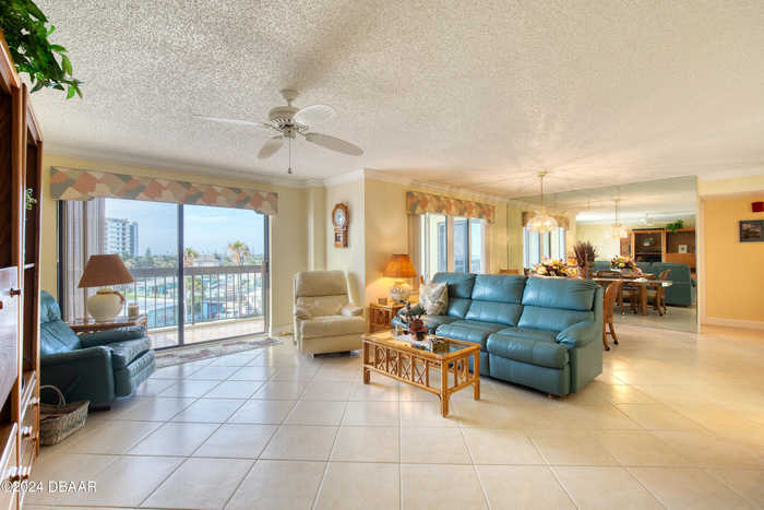 photo 2: 1513 Ocean Shore Boulevard, Ormond Beach FL 32176