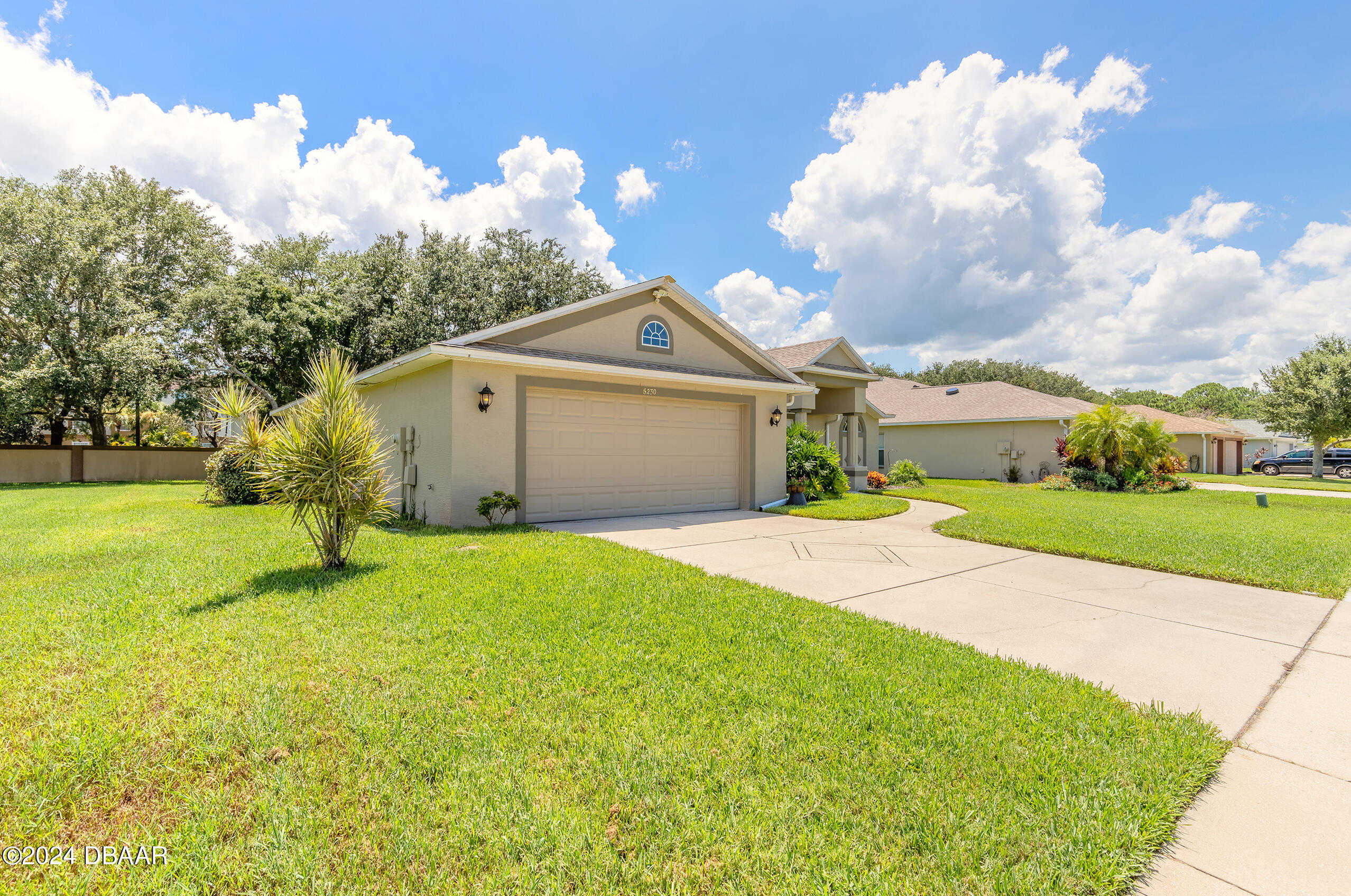 photo 3: 6230 Tortoise Creek Lane, Port Orange FL 32128