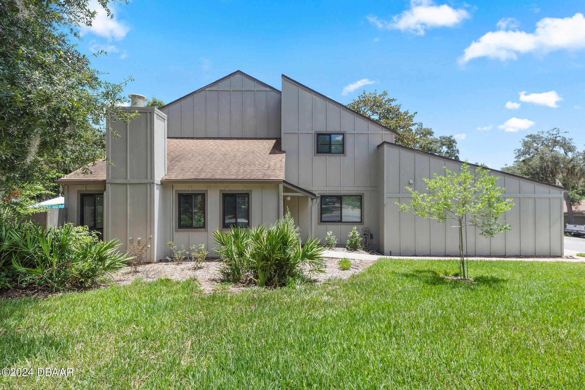 photo 2: 236 Pine Cone Trail, Ormond Beach FL 32174