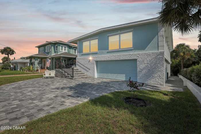 photo 2: 447 Seaview Avenue, Daytona Beach FL 32118