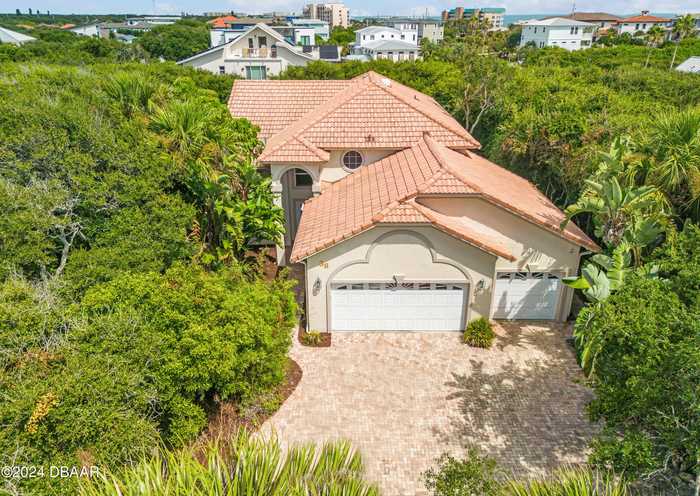 photo 1: 38 Coastal Oaks Circle, Ponce Inlet FL 32127