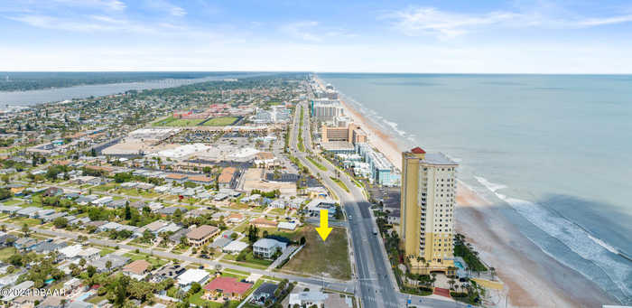 photo 1: N Atlantic Avenue, Daytona Beach FL 32118