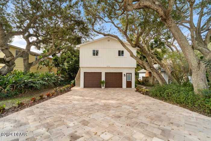 photo 1: 4710 S Peninsula Drive, Ponce Inlet FL 32127