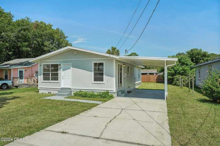 photo 1: 610 Walker Street, Daytona Beach FL 32117