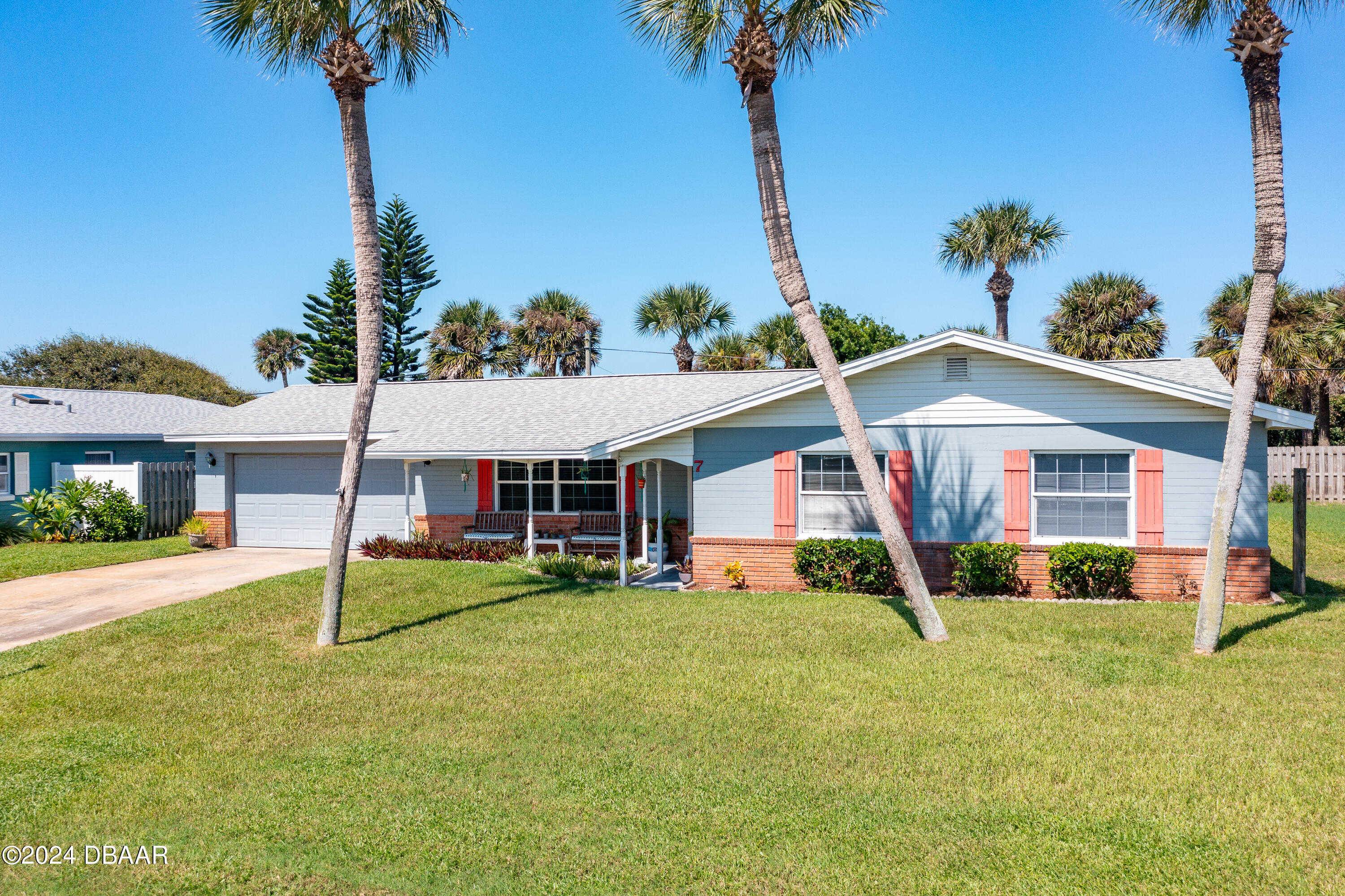 photo 1: 7 Wisteria Drive, Ormond Beach FL 32176