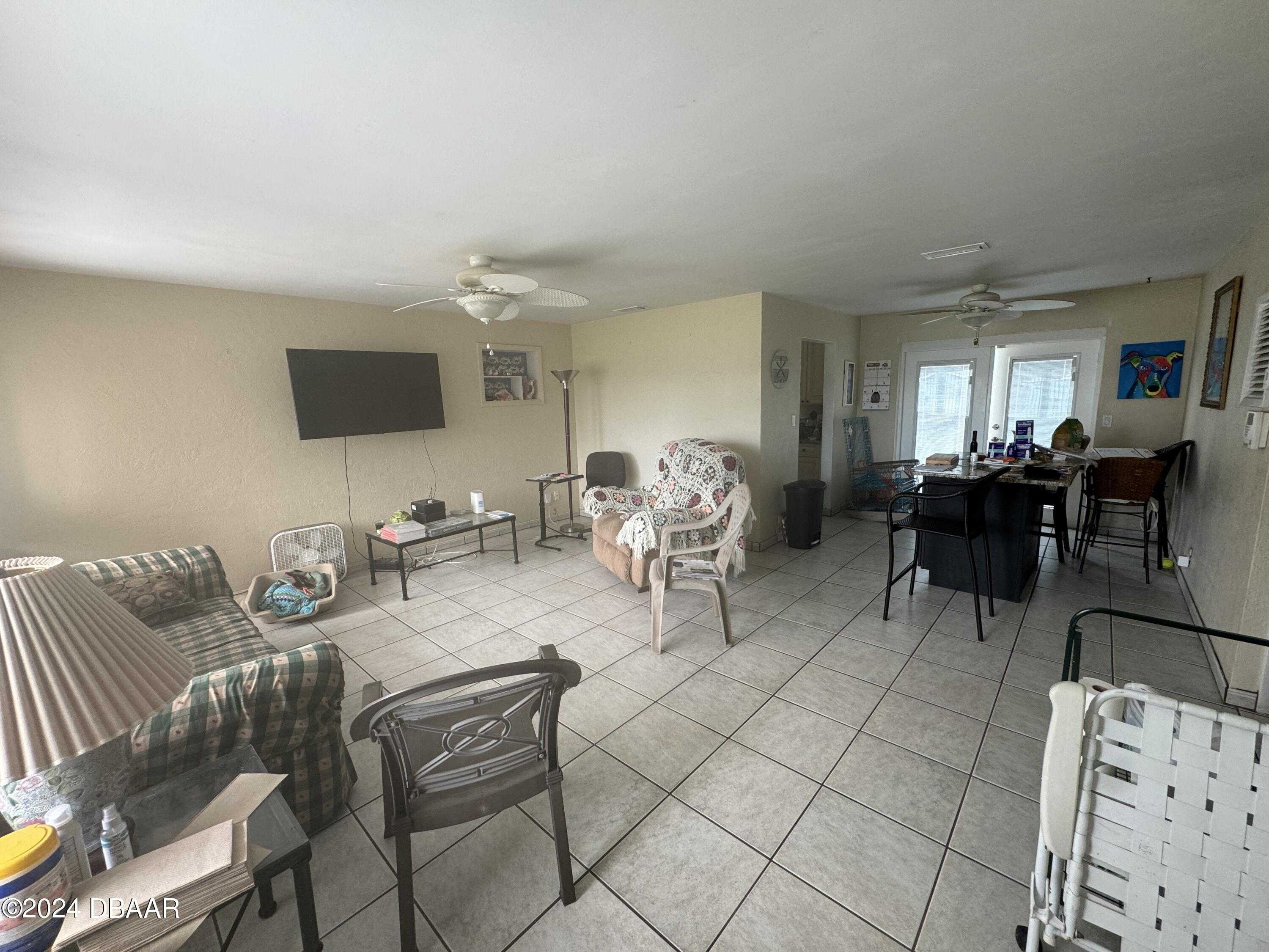 photo 3: 47 Seabreeze Drive, Ormond Beach FL 32176