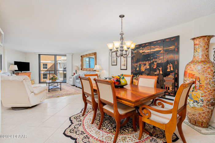 photo 2: 1415 Ocean Shore Boulevard Unit 1009, Ormond Beach FL 32176