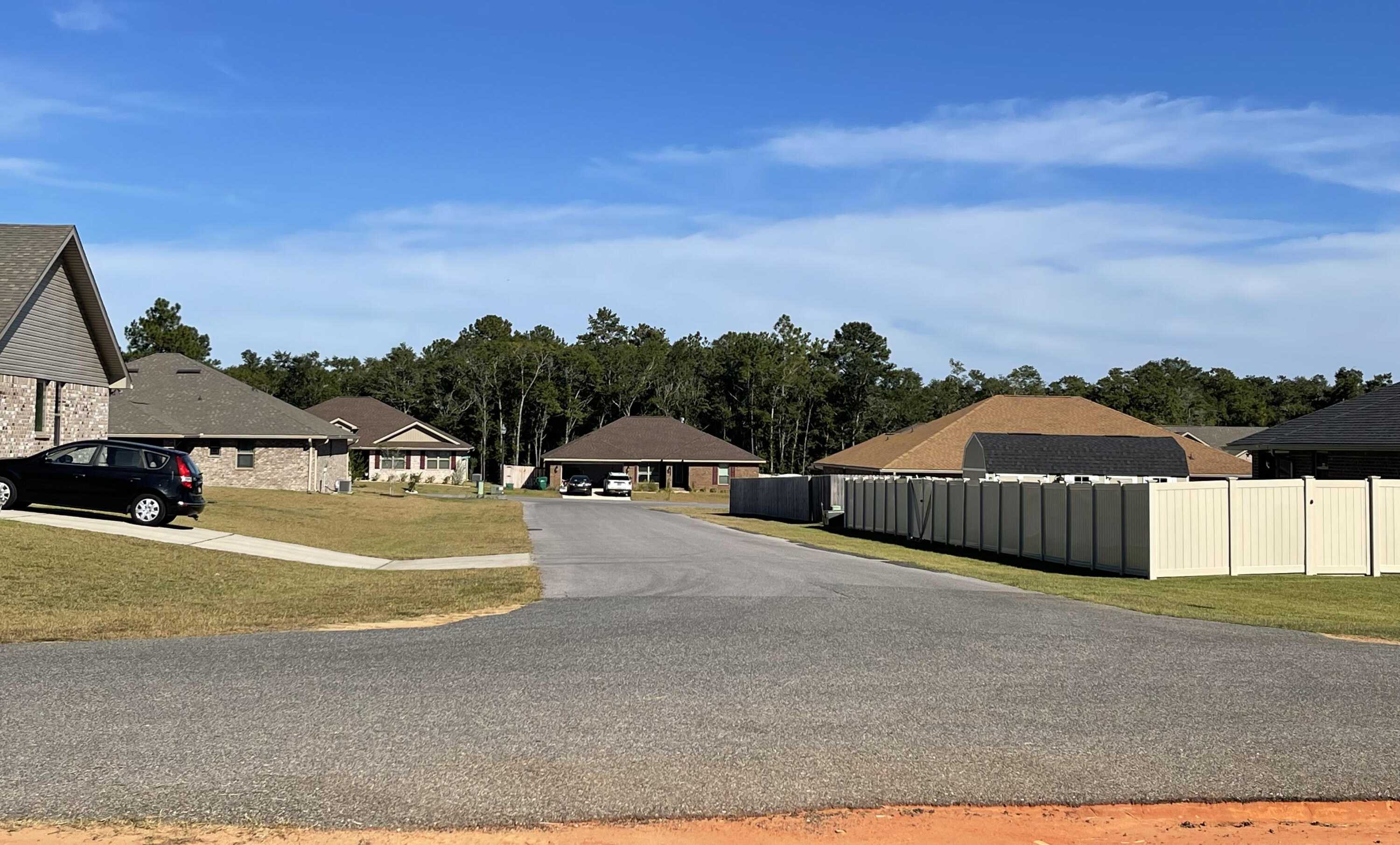 photo 1: 23 lots Willow Creek, Crestview FL 32539