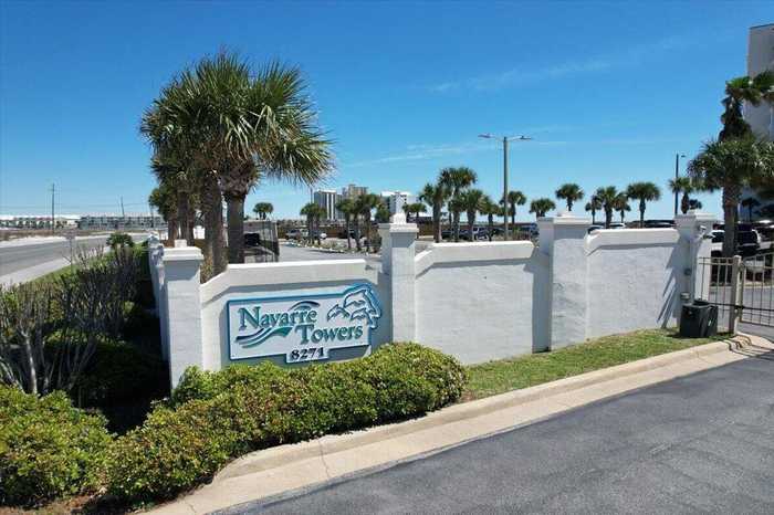 photo 1: 8271 Gulf Boulevard Unit APT 901, Navarre FL 32566