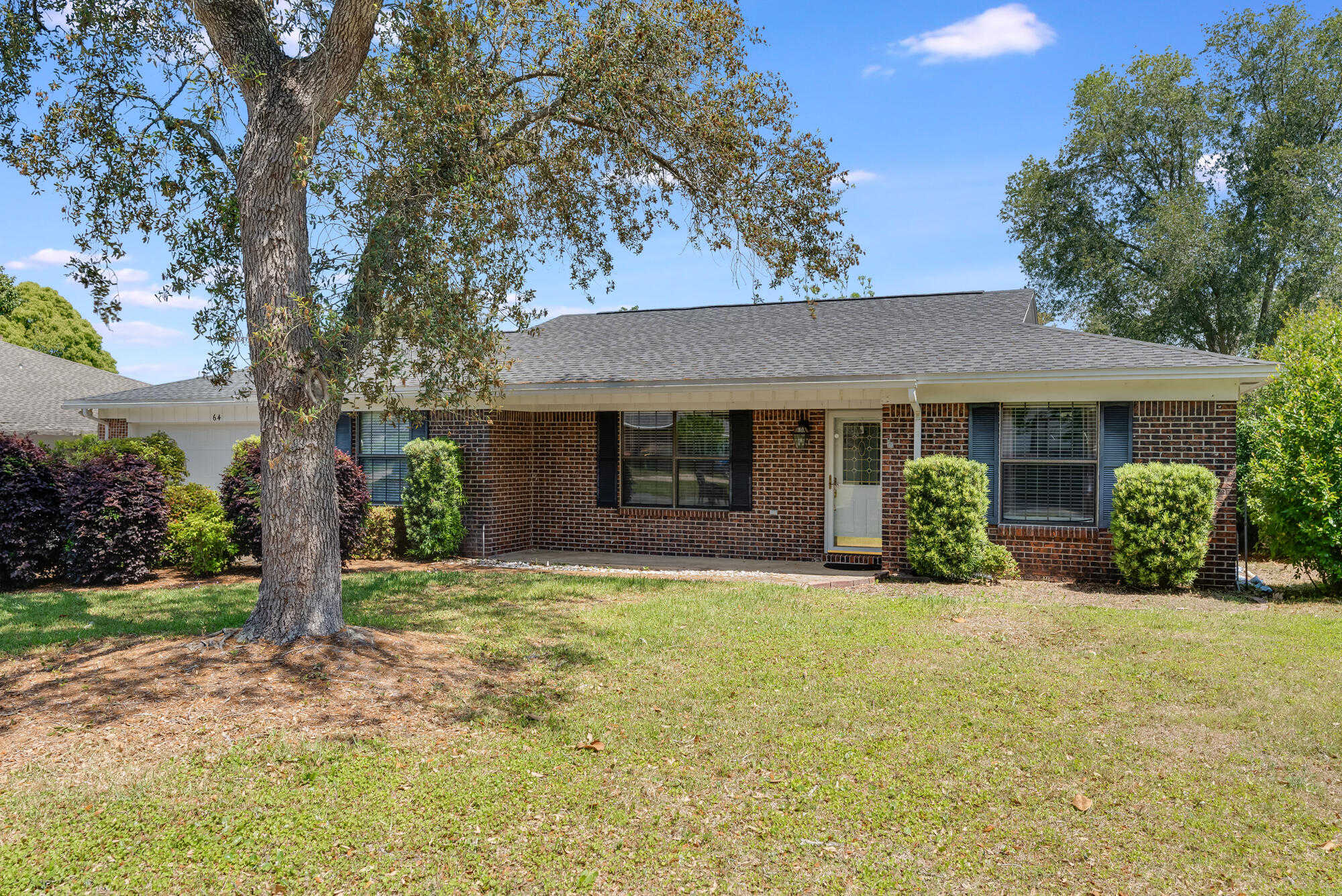 photo 1: 64 Lake Lorraine Circle, Shalimar FL 32579