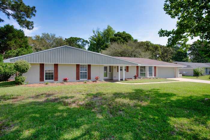 photo 1: 7 Maple Avenue, Shalimar FL 32579