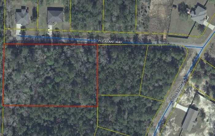 photo 1: Lot 5 Pleasant Way, DeFuniak Springs FL 32435