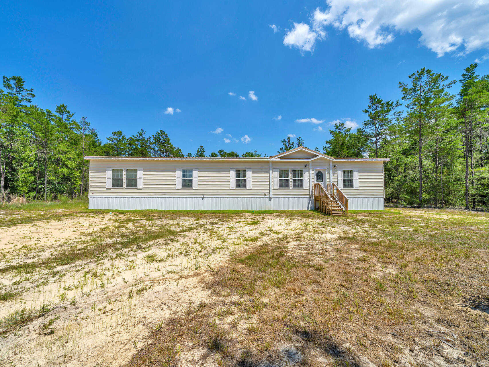 photo 2: 646 Osage Drive, DeFuniak Springs FL 32433