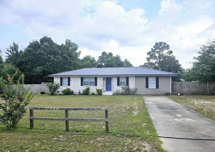 photo 1: 176 Bob Mccaskill Drive, DeFuniak Springs FL 32433