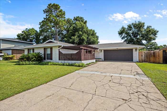 photo 2: 1619 Date Palm Drive, Niceville FL 32578