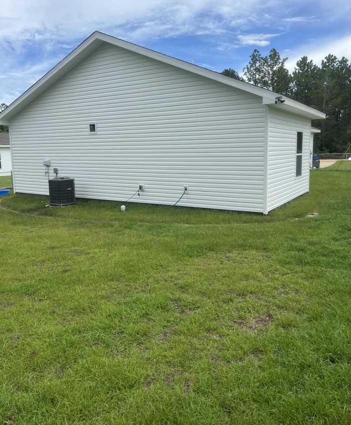 photo 2: 283 W Laurel Lane, DeFuniak Springs FL 32433