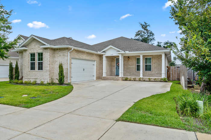 photo 2: 1233 Elderflower Drive, Niceville FL 32578