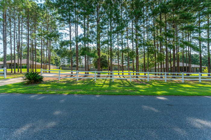 photo 37: 6551 Welannee Boulevard, Laurel Hill FL 32567