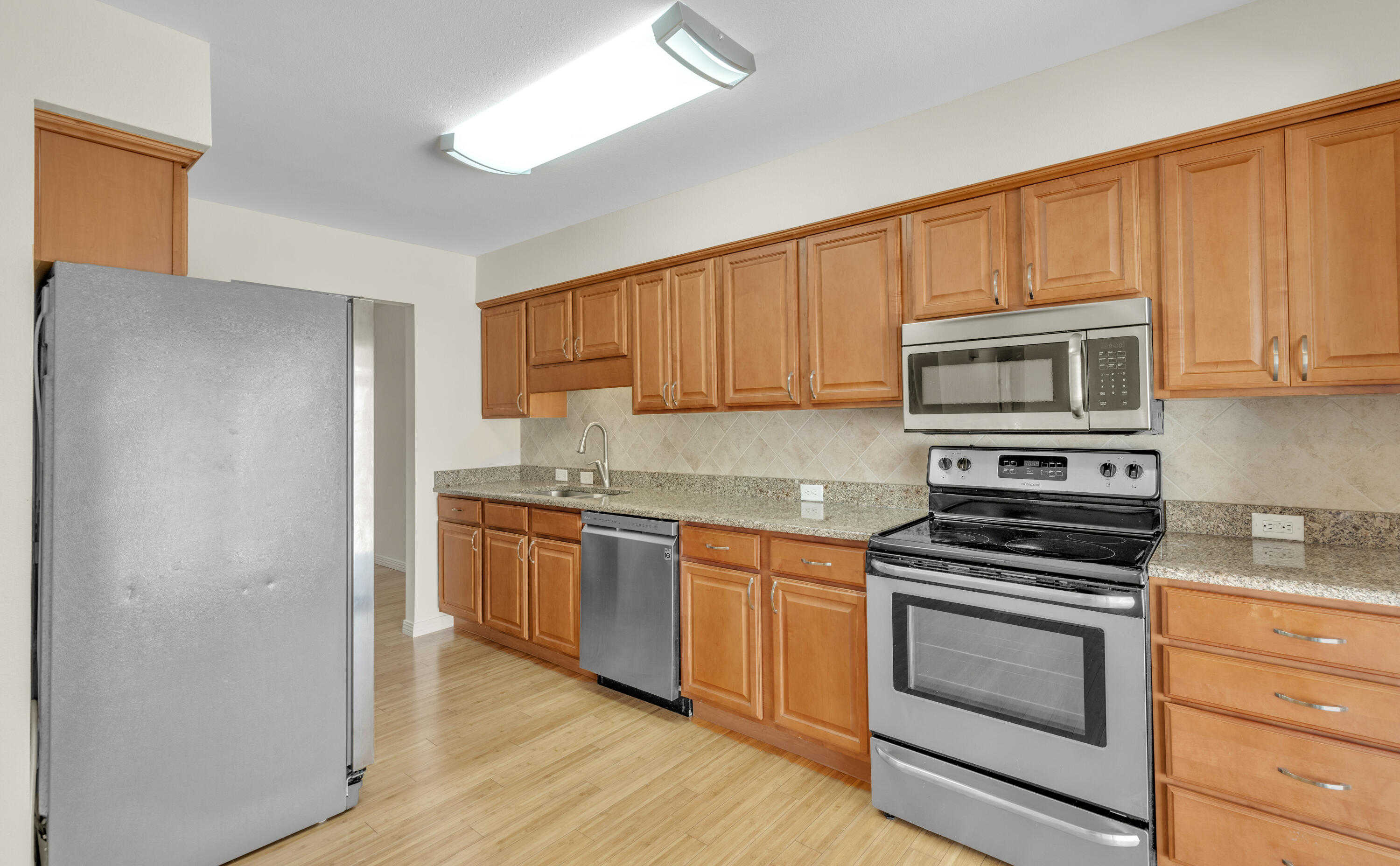 photo 3: 900 Bay Drive Unit 36, Niceville FL 32578