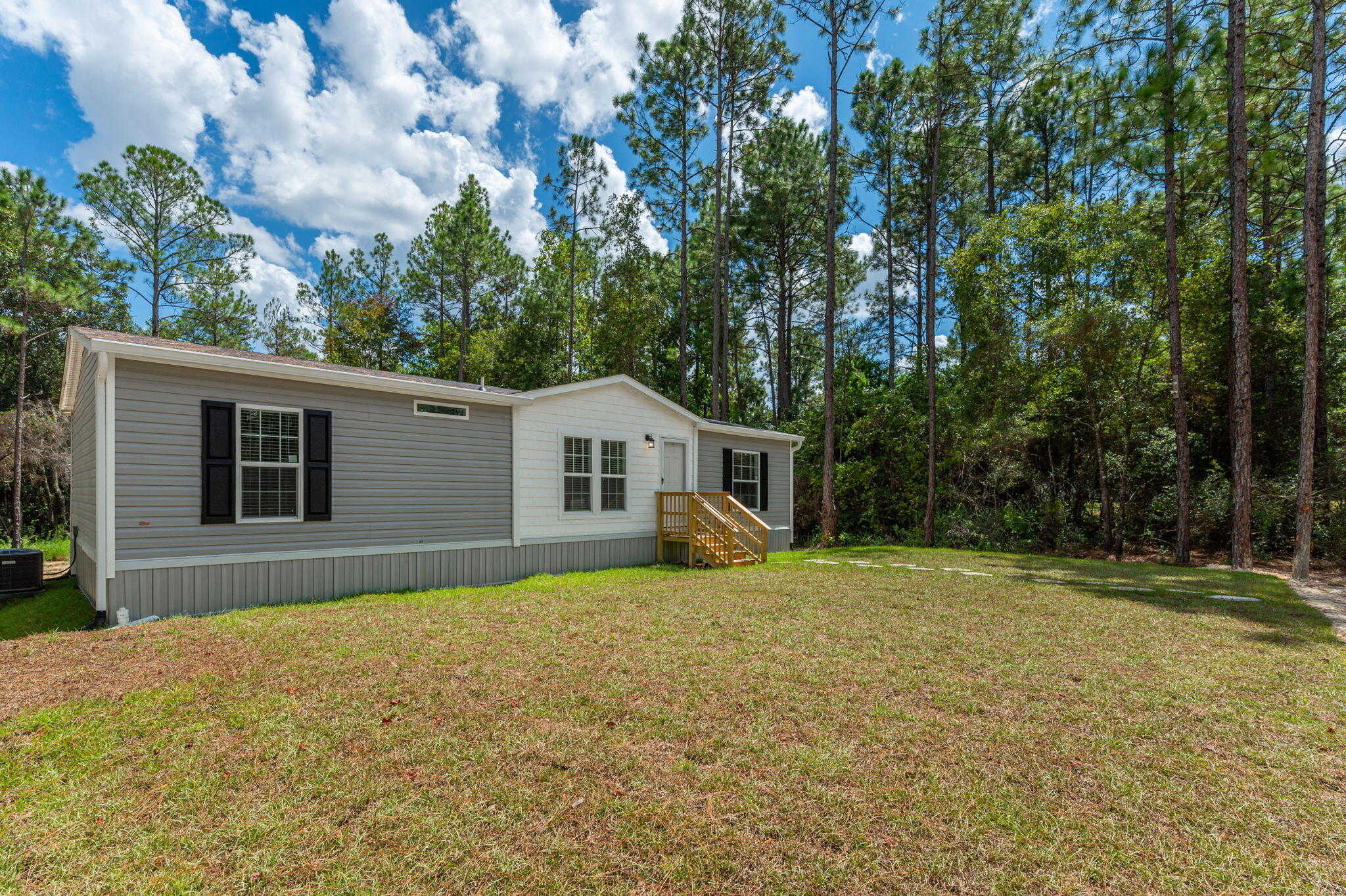 photo 3: 304 E Michaelanglo Road, DeFuniak Springs FL 32433